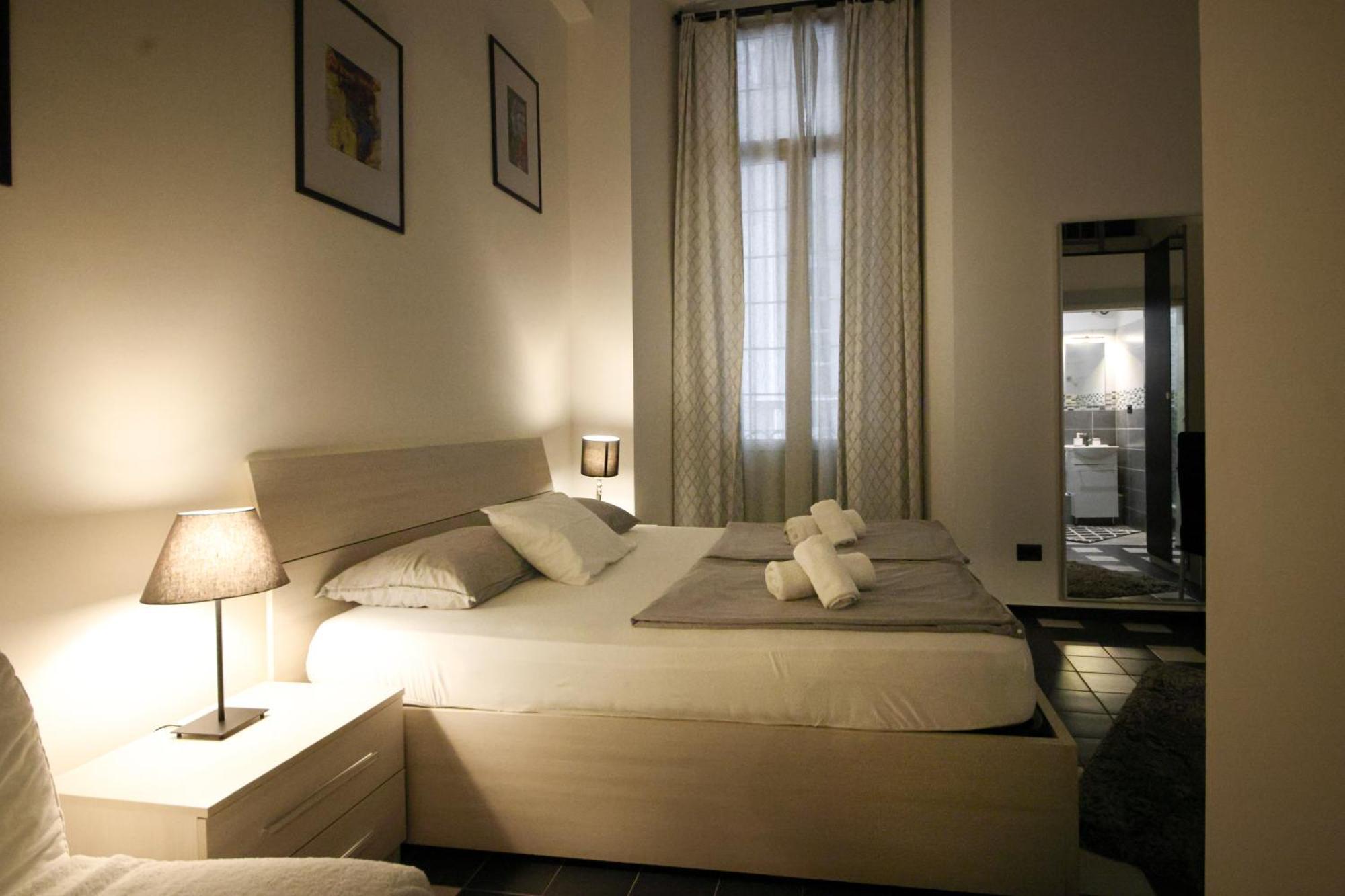 Nik Rooms ジェノヴァ エクステリア 写真
