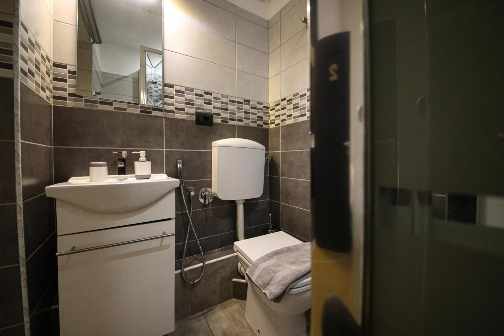 Nik Rooms ジェノヴァ エクステリア 写真